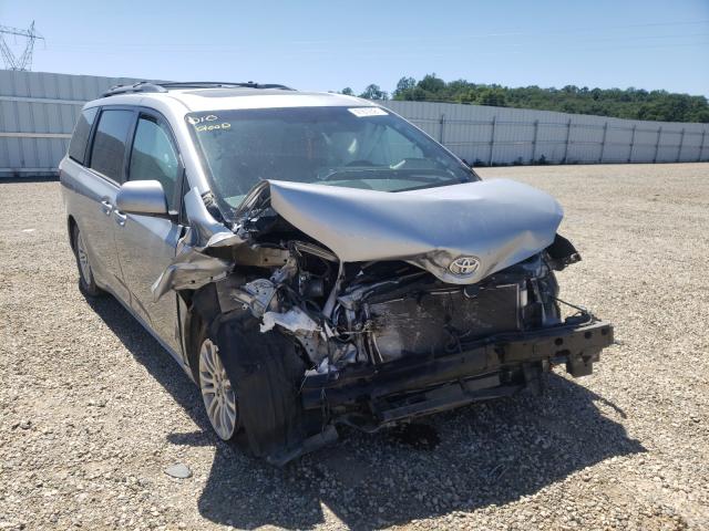 TOYOTA SIENNA XLE 2015 5tdyk3dc4fs651060