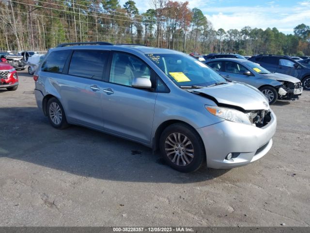 TOYOTA SIENNA 2016 5tdyk3dc4gs766419