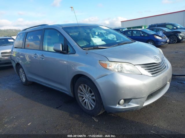 TOYOTA SIENNA 2011 5tdyk3dc5bs044899