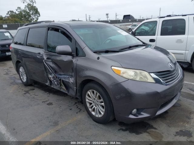 TOYOTA SIENNA 2011 5tdyk3dc5bs077658