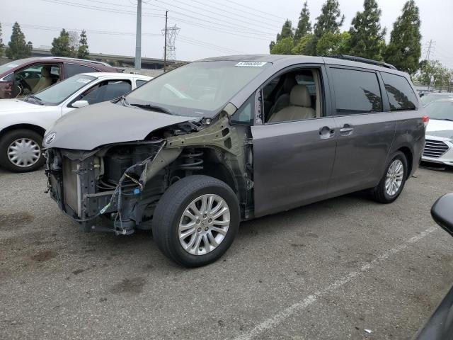 TOYOTA SIENNA XLE 2011 5tdyk3dc5bs097134