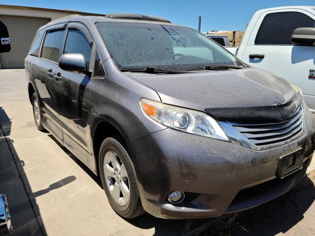 TOYOTA SIENNA XLE 2011 5tdyk3dc5bs102445