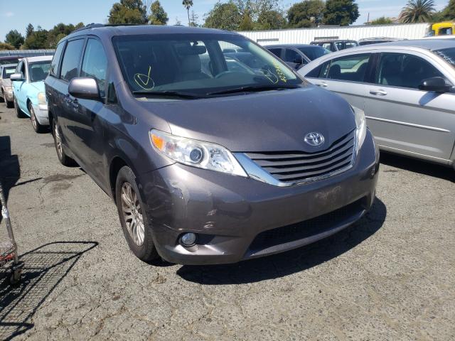 TOYOTA SIENNA XLE 2011 5tdyk3dc5bs114739