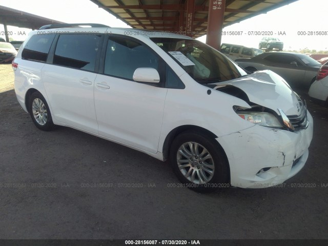 TOYOTA SIENNA 2011 5tdyk3dc5bs140984