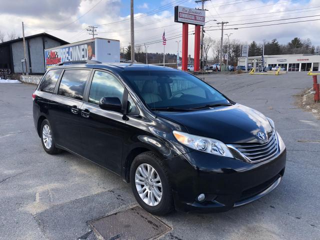 TOYOTA SIENNA XLE 2011 5tdyk3dc5bs154822