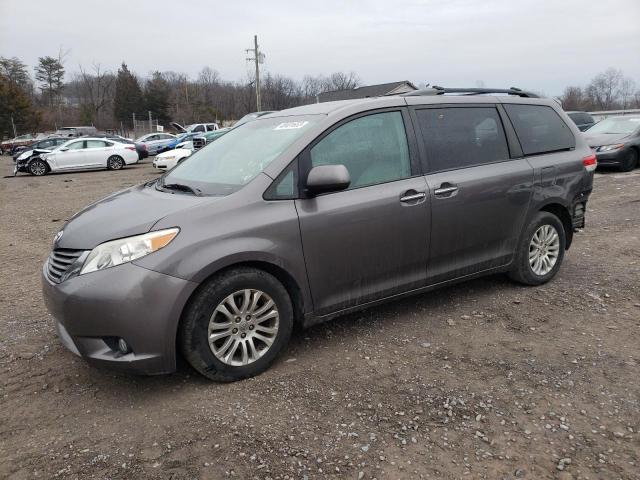 TOYOTA SIENNA XLE 2011 5tdyk3dc5bs168882