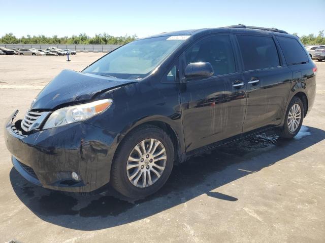 TOYOTA SIENNA XLE 2011 5tdyk3dc5bs172611