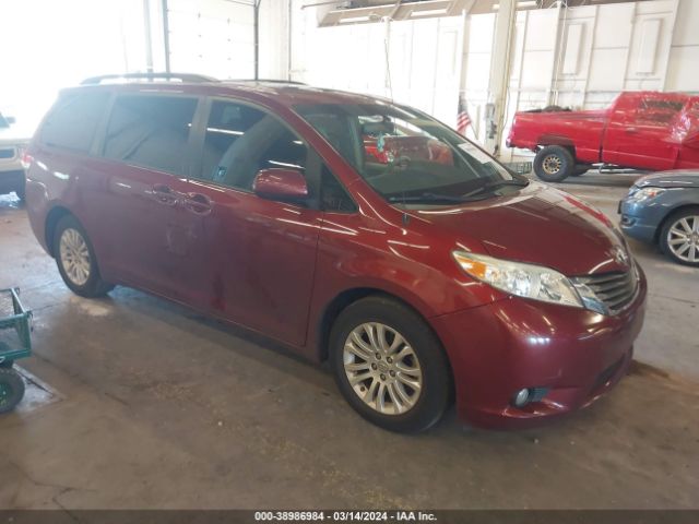 TOYOTA SIENNA 2013 5tdyk3dc5ds317665