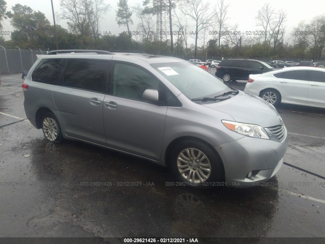 TOYOTA SIENNA 2013 5tdyk3dc5ds317875