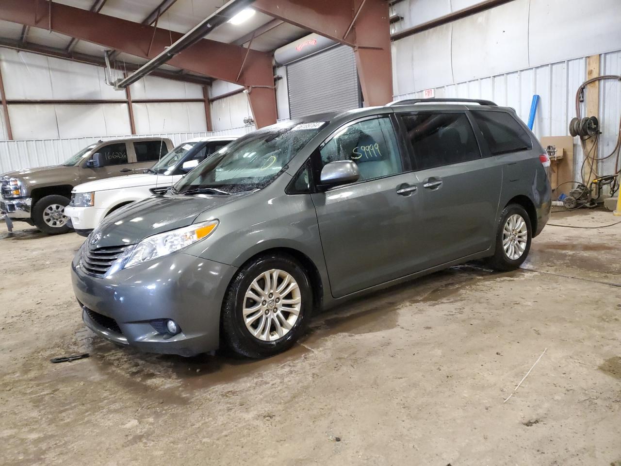 TOYOTA SIENNA 2013 5tdyk3dc5ds358054