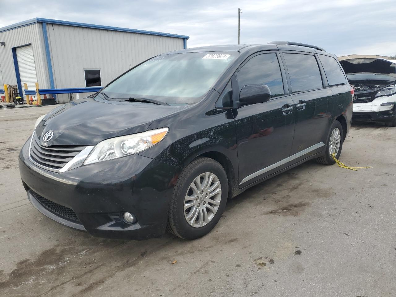 TOYOTA SIENNA 2014 5tdyk3dc5es459225