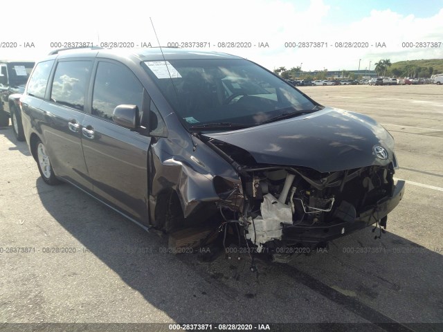 TOYOTA SIENNA 2014 5tdyk3dc5es459807