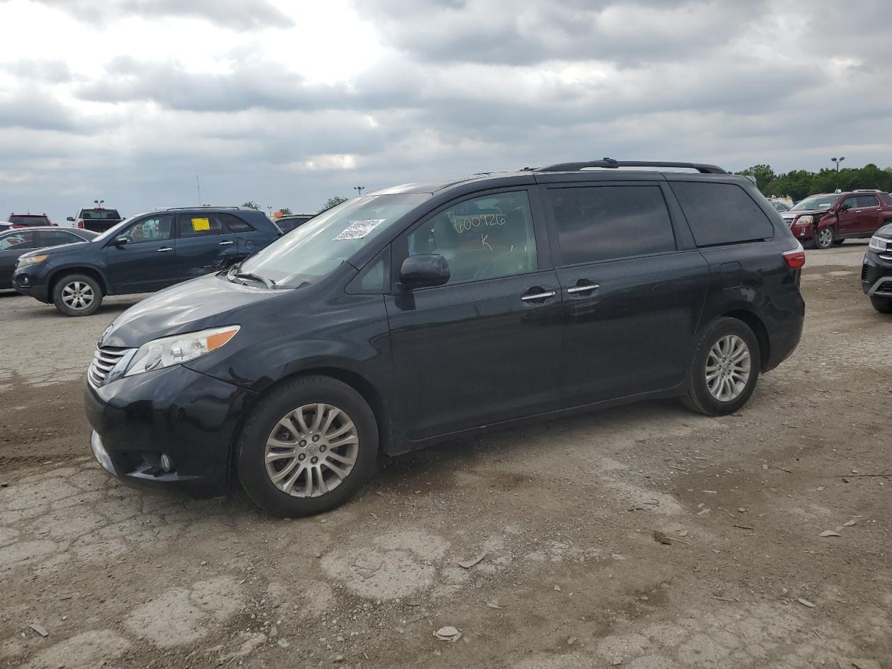 TOYOTA SIENNA 2015 5tdyk3dc5fs600926