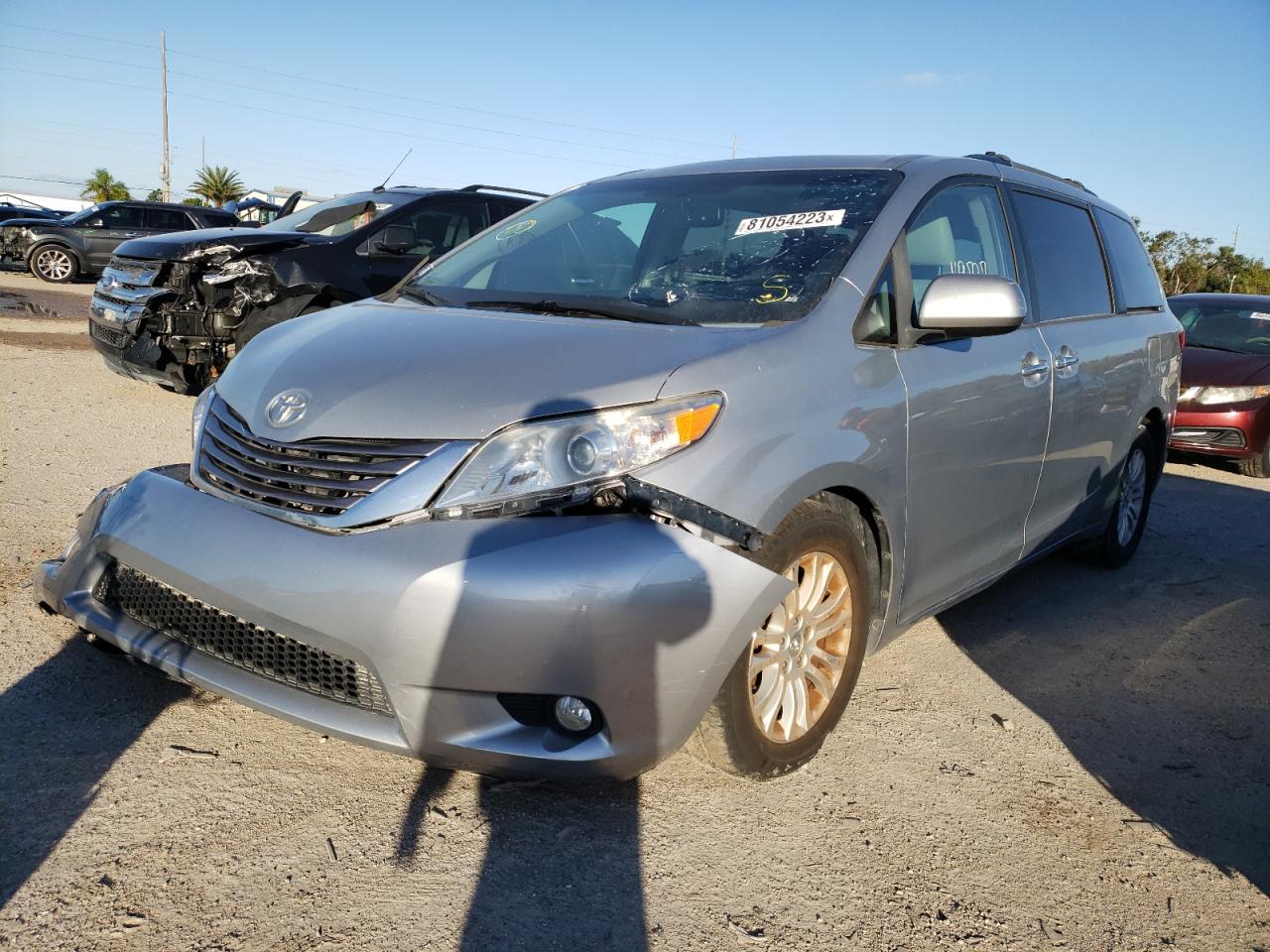 TOYOTA SIENNA 2015 5tdyk3dc5fs612879