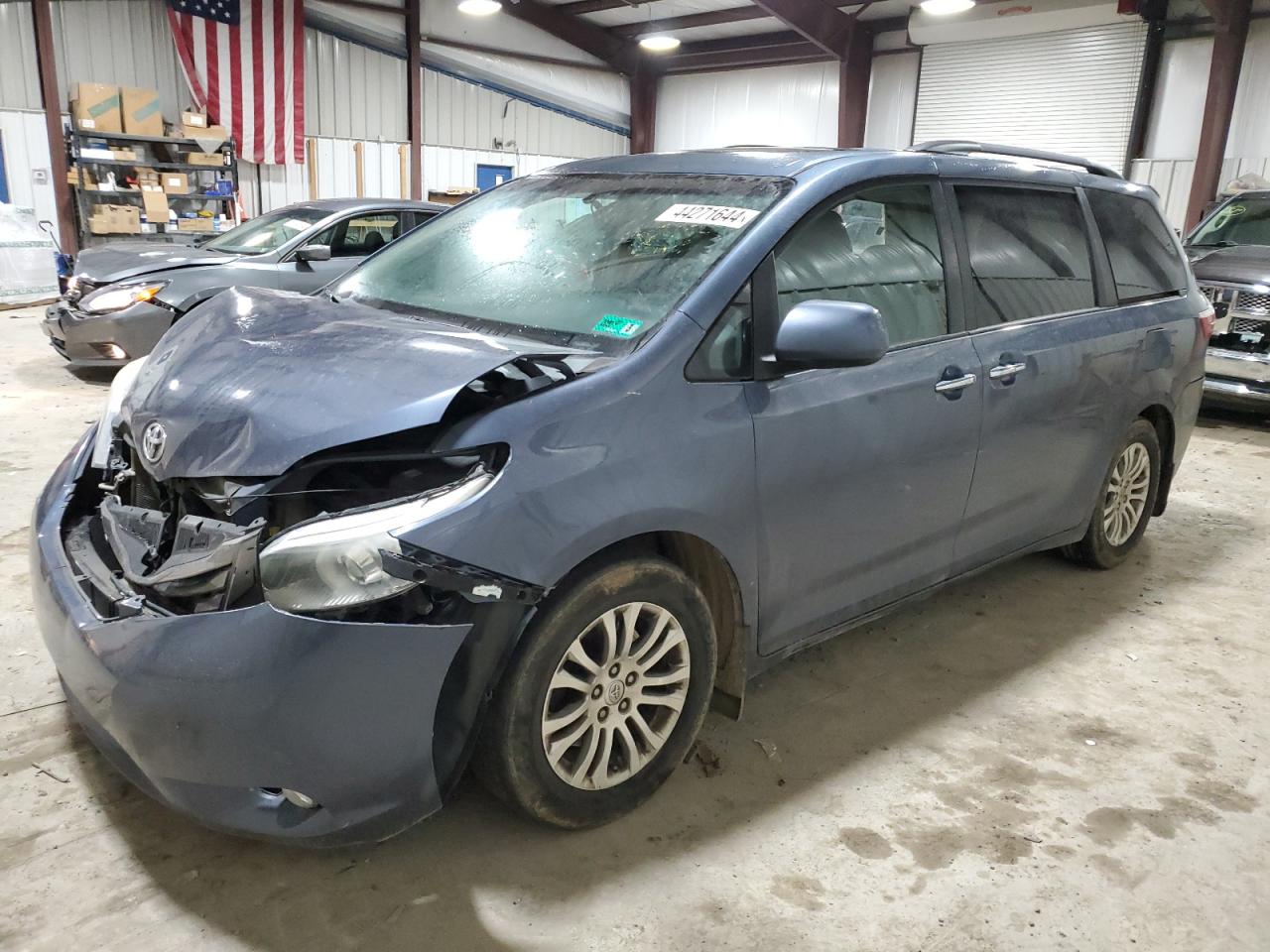 TOYOTA SIENNA 2015 5tdyk3dc5fs627687