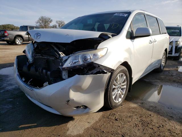 TOYOTA SIENNA XLE 2015 5tdyk3dc5fs627785