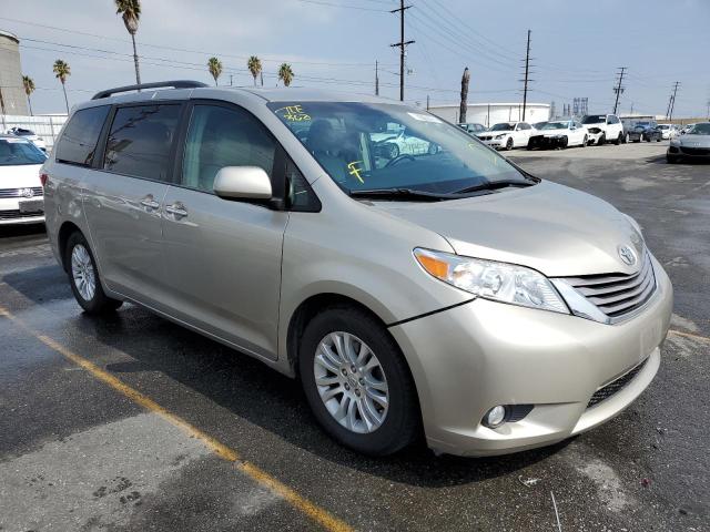 TOYOTA SIENNA XLE 2015 5tdyk3dc5fs664321