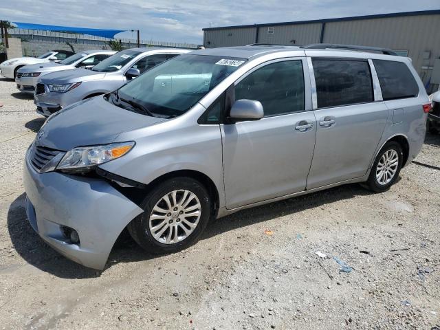 TOYOTA SIENNA XLE 2016 5tdyk3dc5gs704771