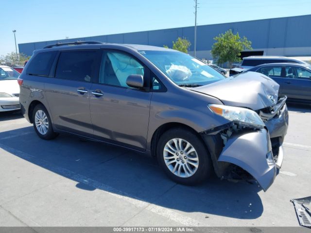 TOYOTA SIENNA 2016 5tdyk3dc5gs718539