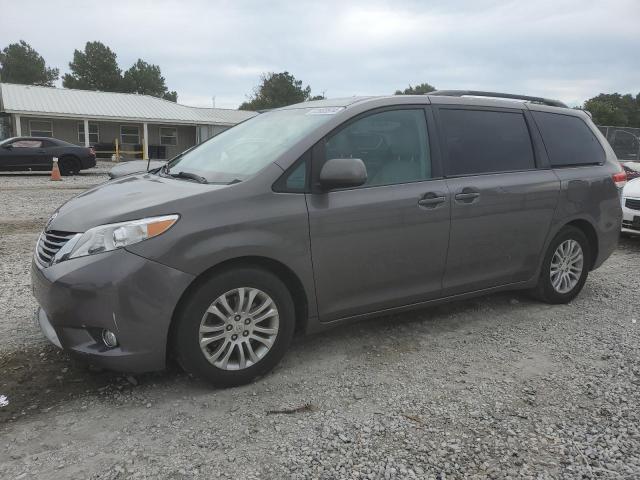 TOYOTA SIENNA XLE 2011 5tdyk3dc6bs013600