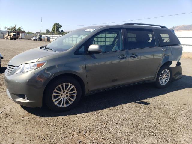 TOYOTA SIENNA XLE 2011 5tdyk3dc6bs017498