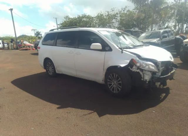 TOYOTA SIENNA 2011 5tdyk3dc6bs020885