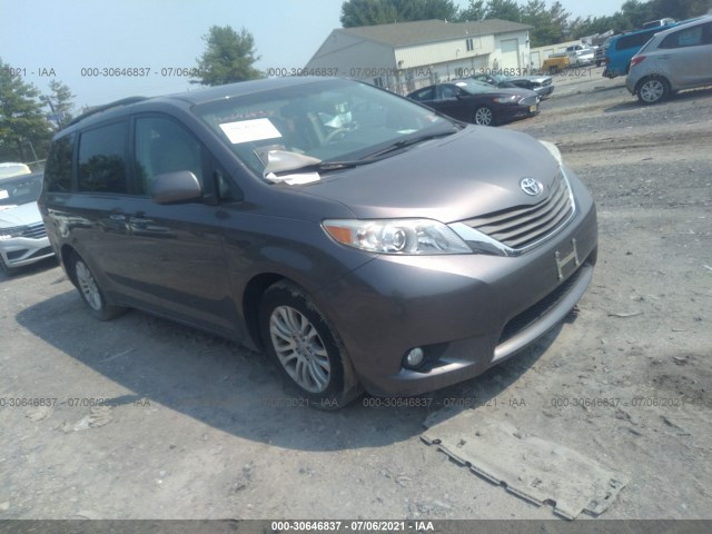 TOYOTA SIENNA 2011 5tdyk3dc6bs090399