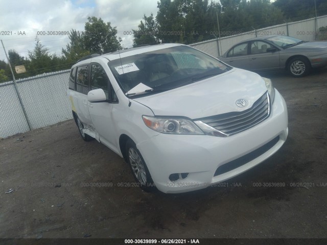 TOYOTA SIENNA 2011 5tdyk3dc6bs122641