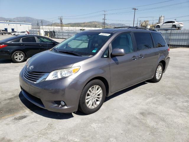 TOYOTA SIENNA XLE 2011 5tdyk3dc6bs125832