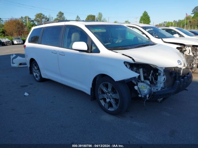 TOYOTA SIENNA 2011 5tdyk3dc6bs147619