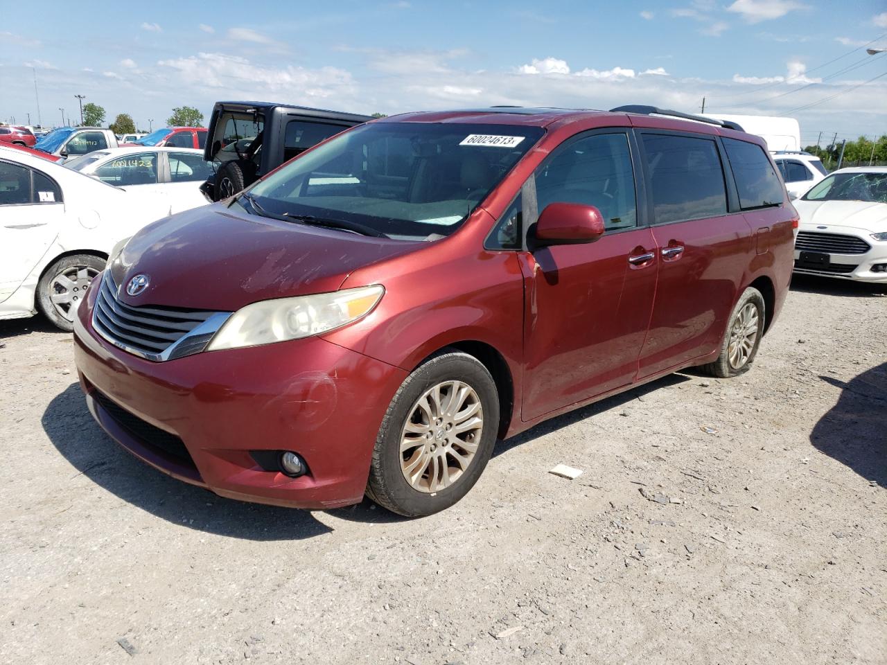 TOYOTA SIENNA 2011 5tdyk3dc6bs153078