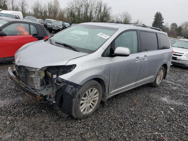 TOYOTA SIENNA XLE 2011 5tdyk3dc6bs153338