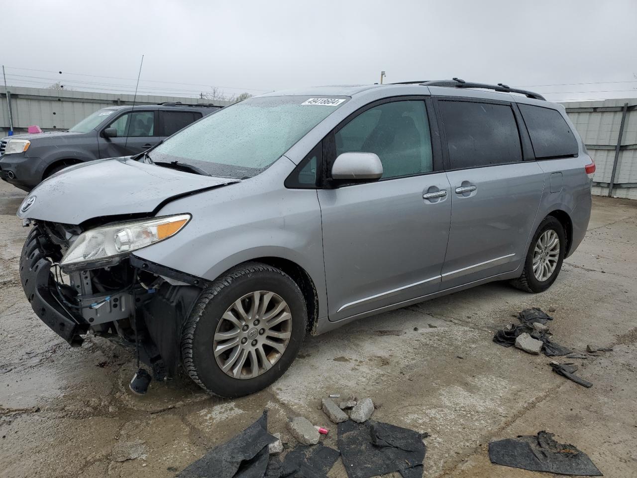 TOYOTA SIENNA 2013 5tdyk3dc6ds291058