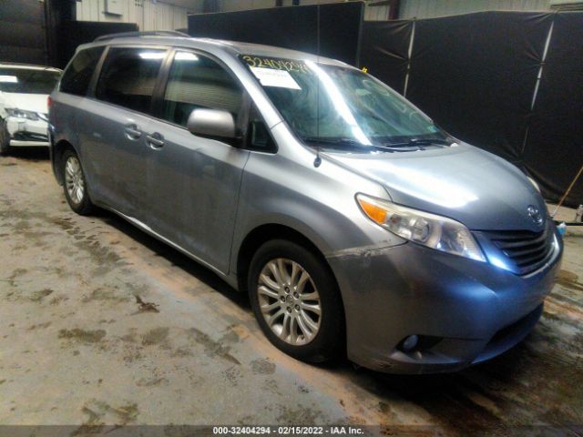 TOYOTA SIENNA 2013 5tdyk3dc6ds301510