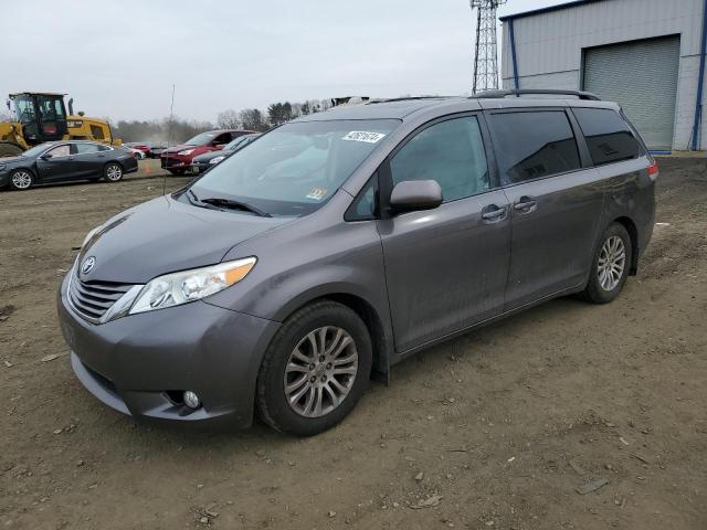 TOYOTA SIENNA XLE 2013 5tdyk3dc6ds378040