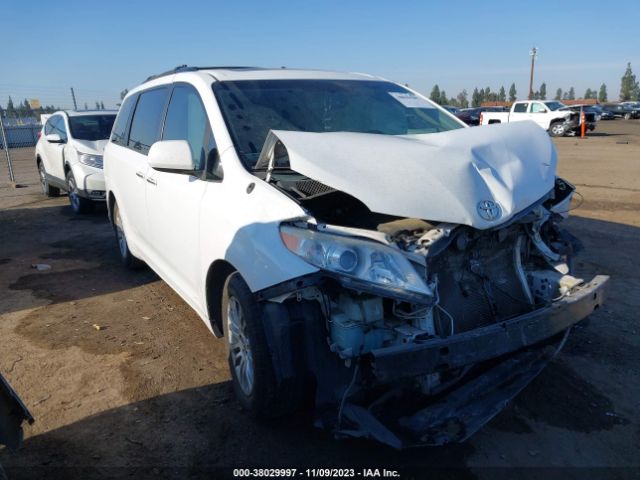 TOYOTA SIENNA 2013 5tdyk3dc6ds404345