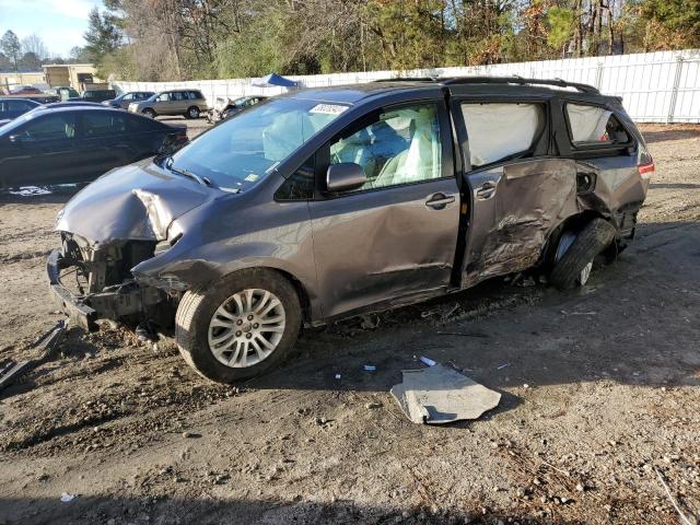 TOYOTA SIENNA XLE 2014 5tdyk3dc6es454471