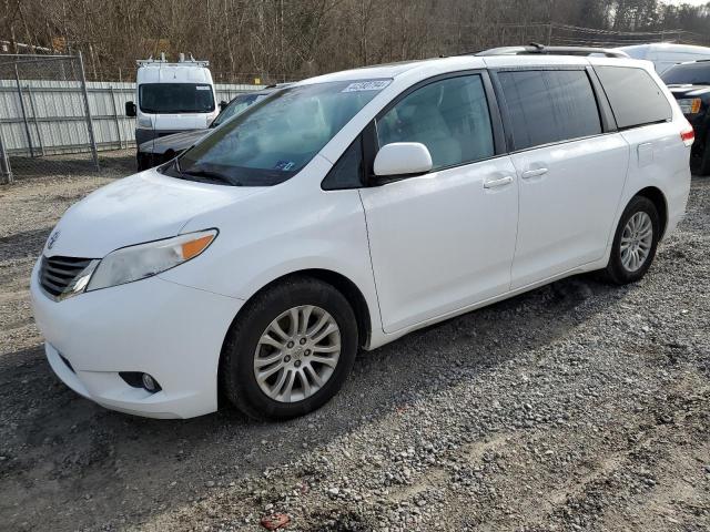 TOYOTA SIENNA XLE 2014 5tdyk3dc6es482772