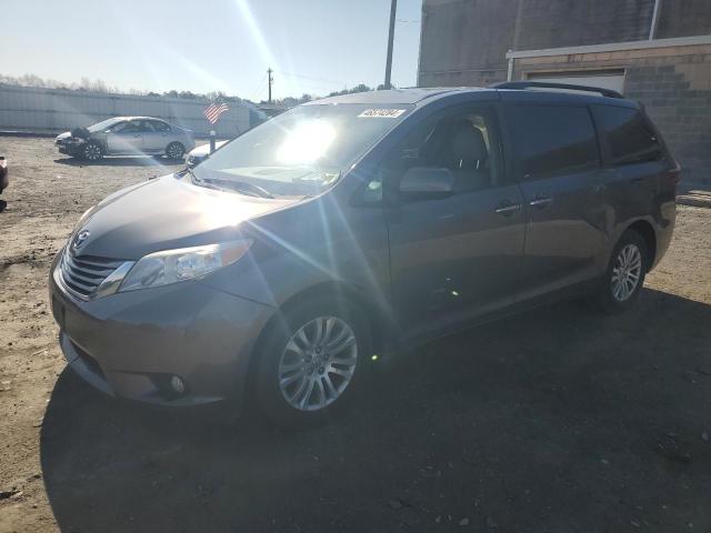 TOYOTA SIENNA XLE 2015 5tdyk3dc6fs556399