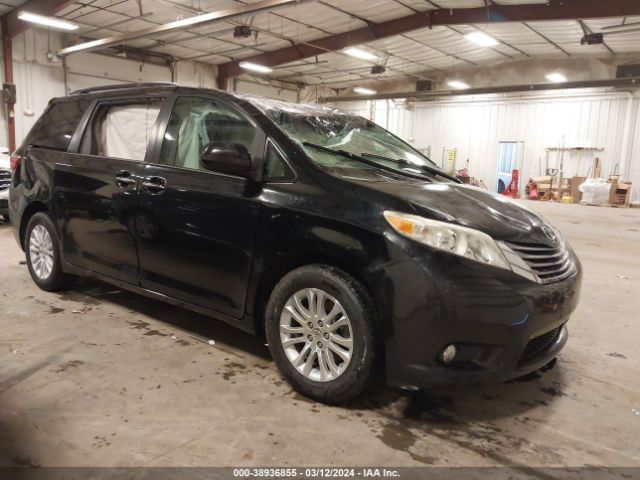 TOYOTA SIENNA 2015 5tdyk3dc6fs566155