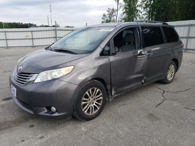 TOYOTA SIENNA XLE 2015 5tdyk3dc6fs569251