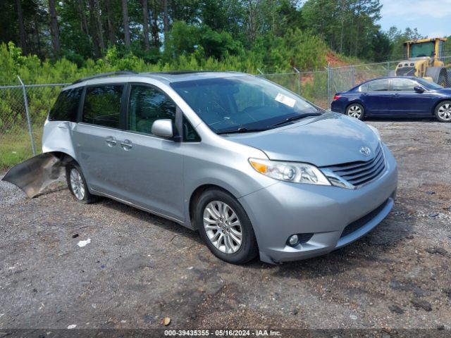 TOYOTA SIENNA 2015 5tdyk3dc6fs635085