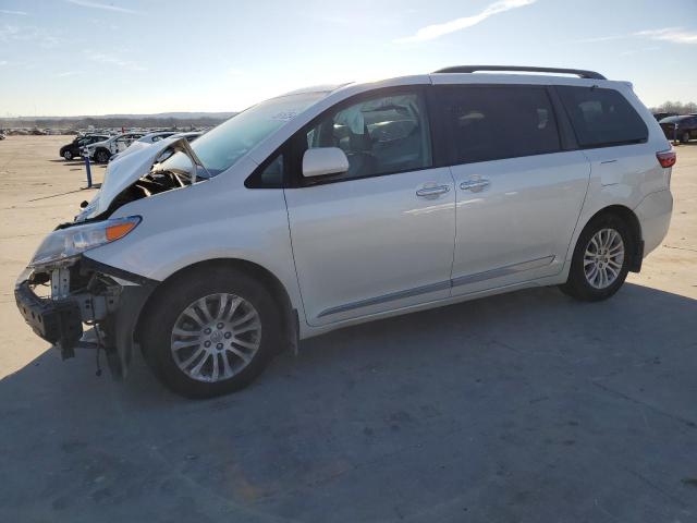 TOYOTA SIENNA XLE 2015 5tdyk3dc6fs669785