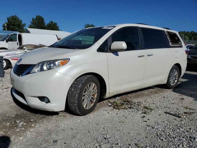 TOYOTA SIENNA XLE 2016 5tdyk3dc6gs720199