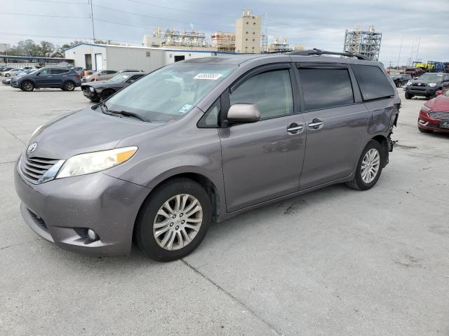 TOYOTA SIENNA XLE 2011 5tdyk3dc7bs014125