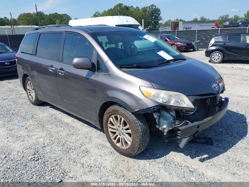 TOYOTA SIENNA 2011 5tdyk3dc7bs046279