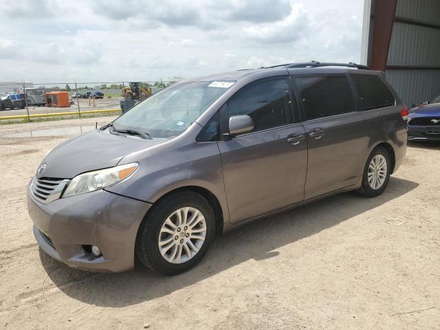 TOYOTA SIENNA XLE 2011 5tdyk3dc7bs133535