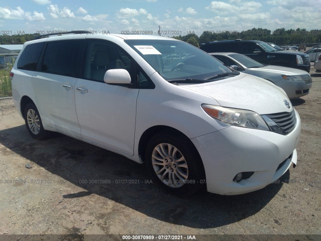 TOYOTA SIENNA 2011 5tdyk3dc7bs139609