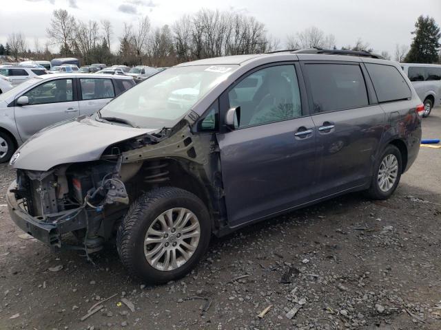 TOYOTA SIENNA XLE 2013 5tdyk3dc7ds282966