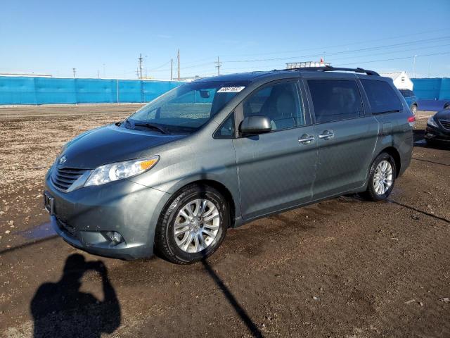 TOYOTA SIENNA XLE 2013 5tdyk3dc7ds308496